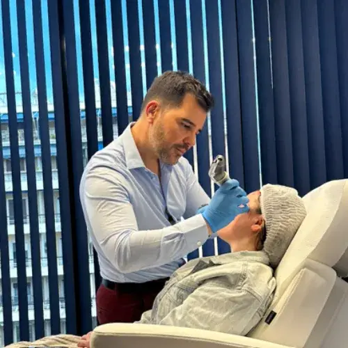 Videos & Social — θεραπεία προσώπου στη Facemed Clinic